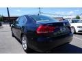 Black - Passat 2.5L SE Photo No. 3