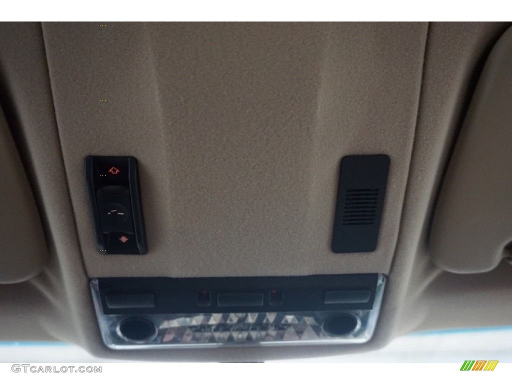 2002 3 Series 325xi Sedan - Jet Black / Sand photo #44