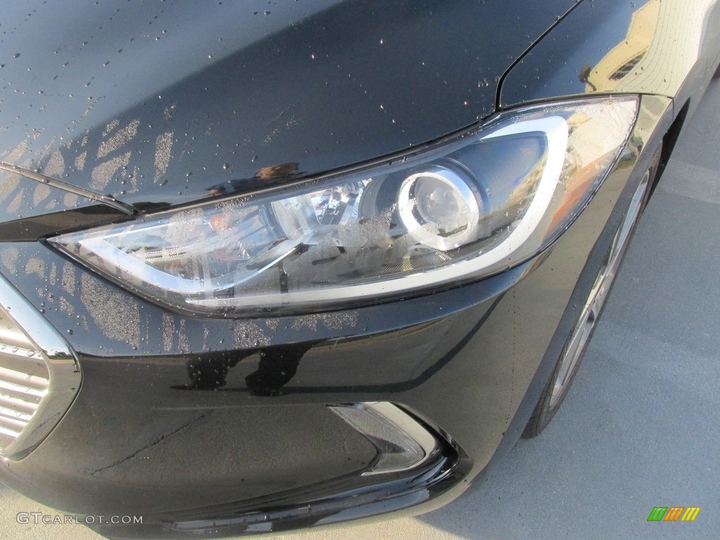 2017 Elantra Limited - Black / Gray photo #9