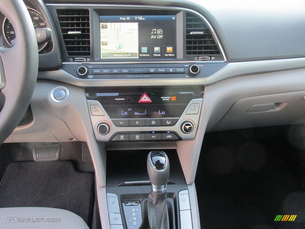 2017 Elantra Limited - Black / Gray photo #26