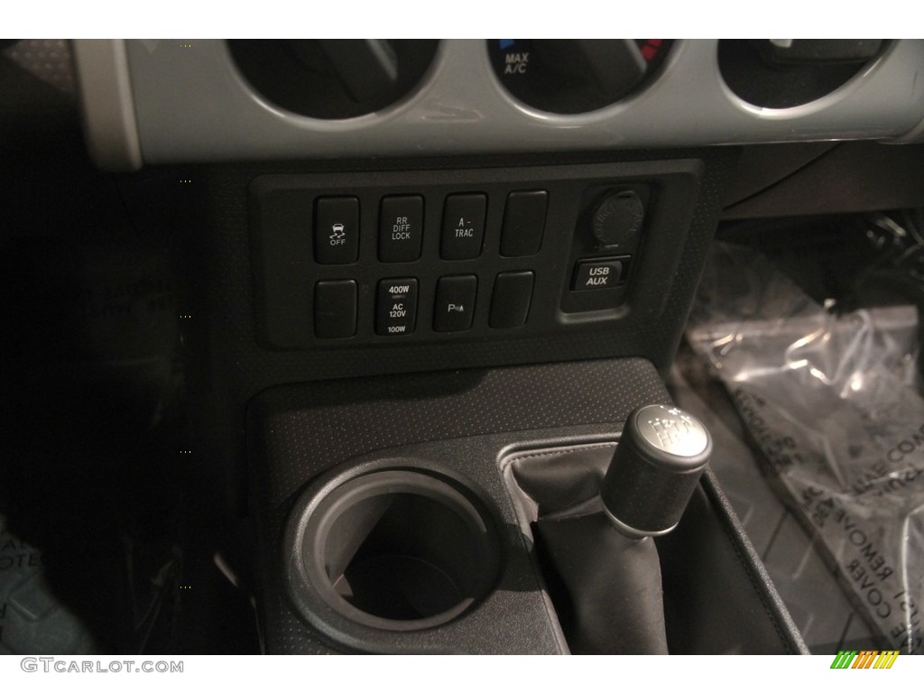 2014 FJ Cruiser 4WD - Cement Gray / Dark Charcoal photo #13