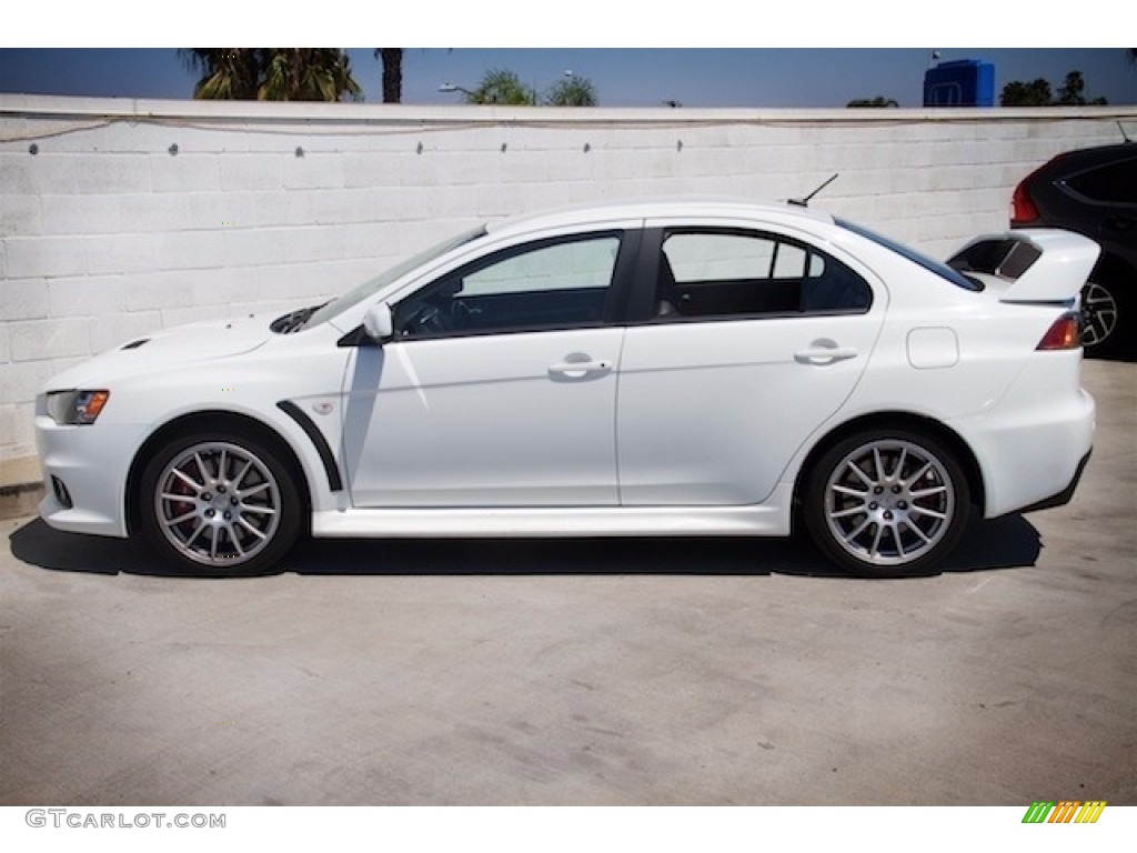 2014 Lancer Evolution GSR - Wicked White / Black photo #10
