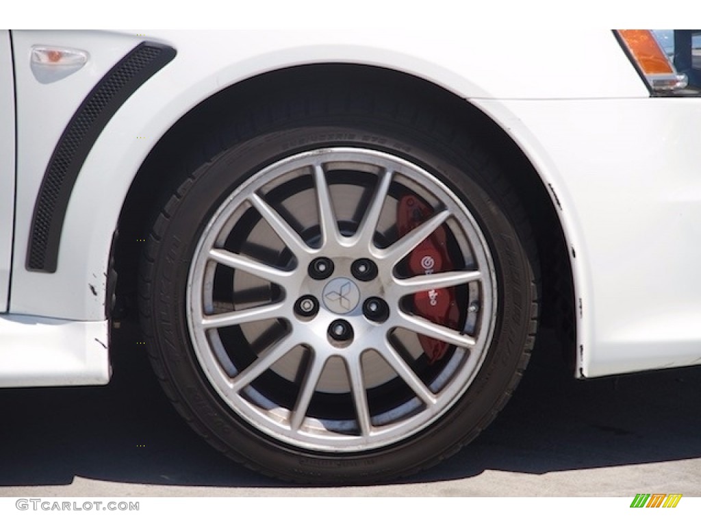 2014 Lancer Evolution GSR - Wicked White / Black photo #27