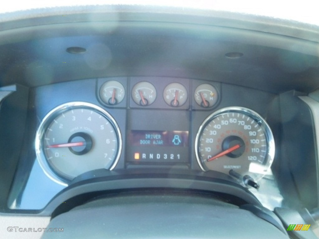 2010 F150 XL SuperCab 4x4 - Red Candy Metallic / Tan photo #18