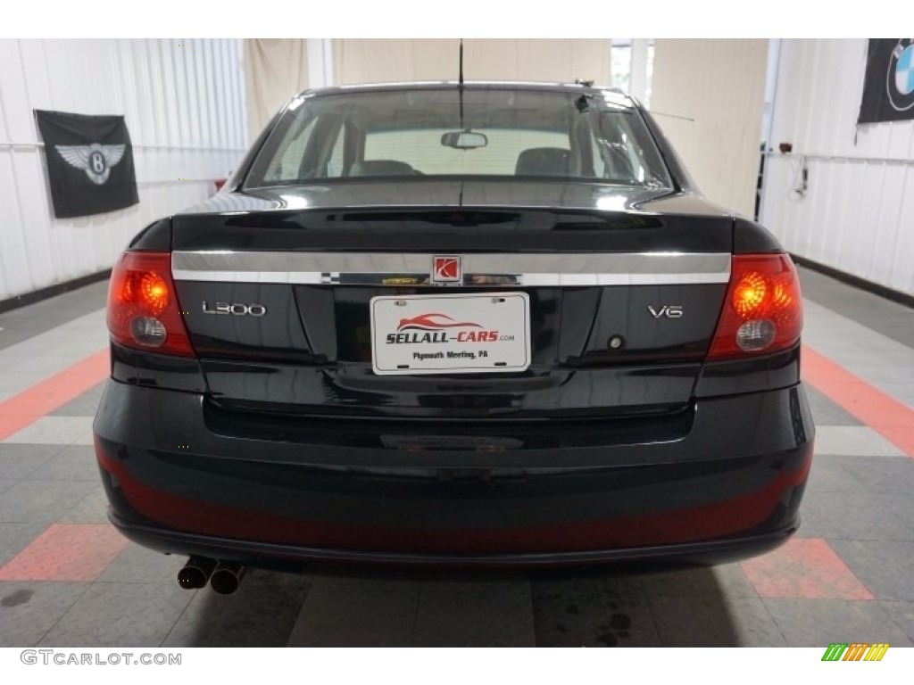2003 L Series L300 Sedan - Black / Gray photo #9