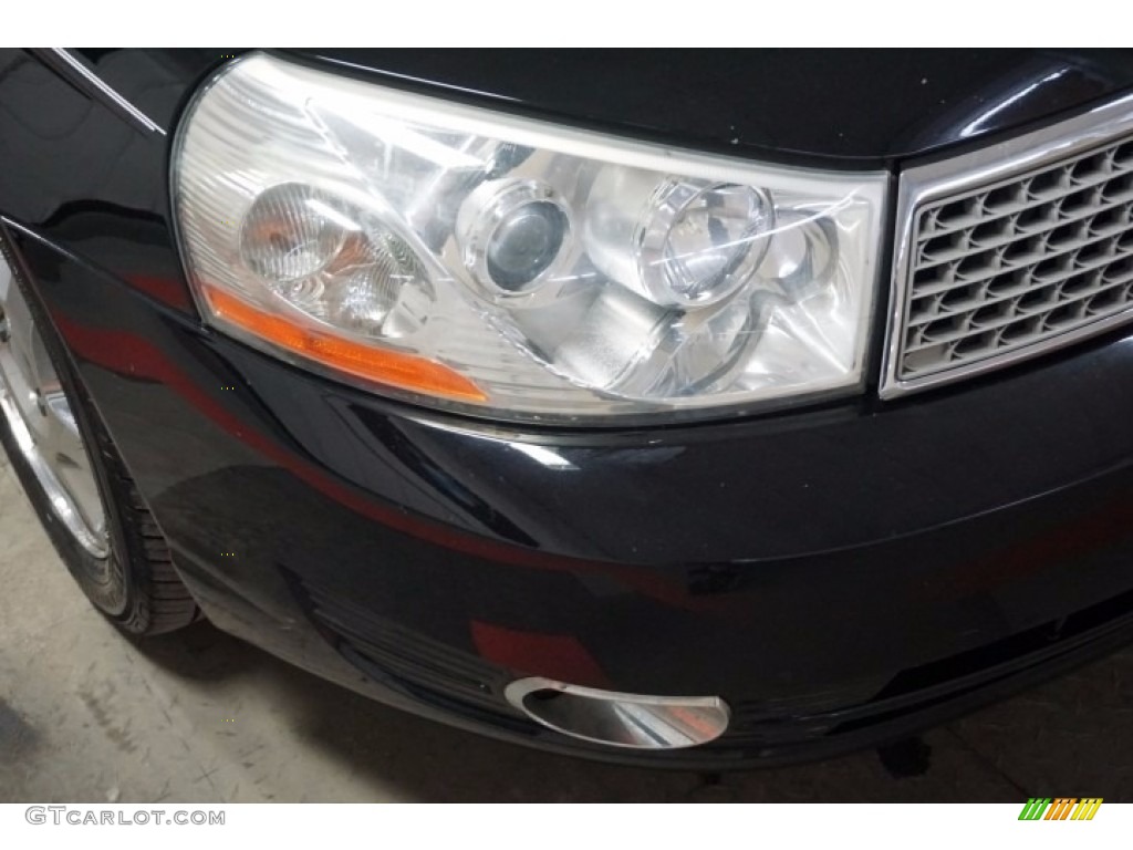 2003 L Series L300 Sedan - Black / Gray photo #50