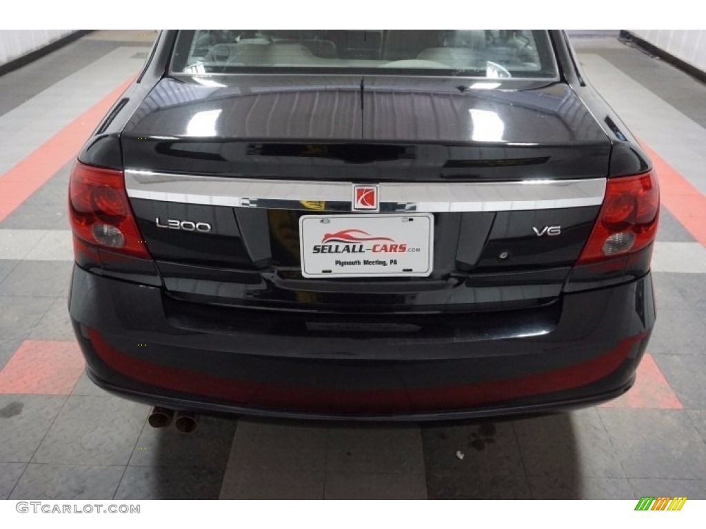 2003 L Series L300 Sedan - Black / Gray photo #67