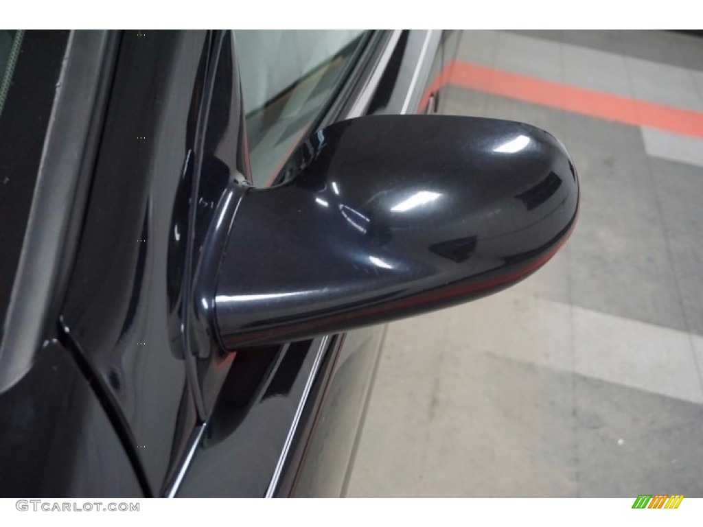 2003 L Series L300 Sedan - Black / Gray photo #73