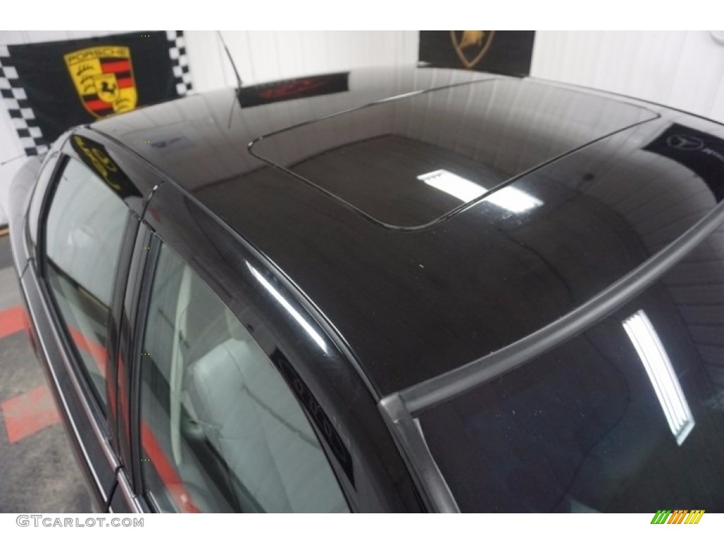 2003 L Series L300 Sedan - Black / Gray photo #85