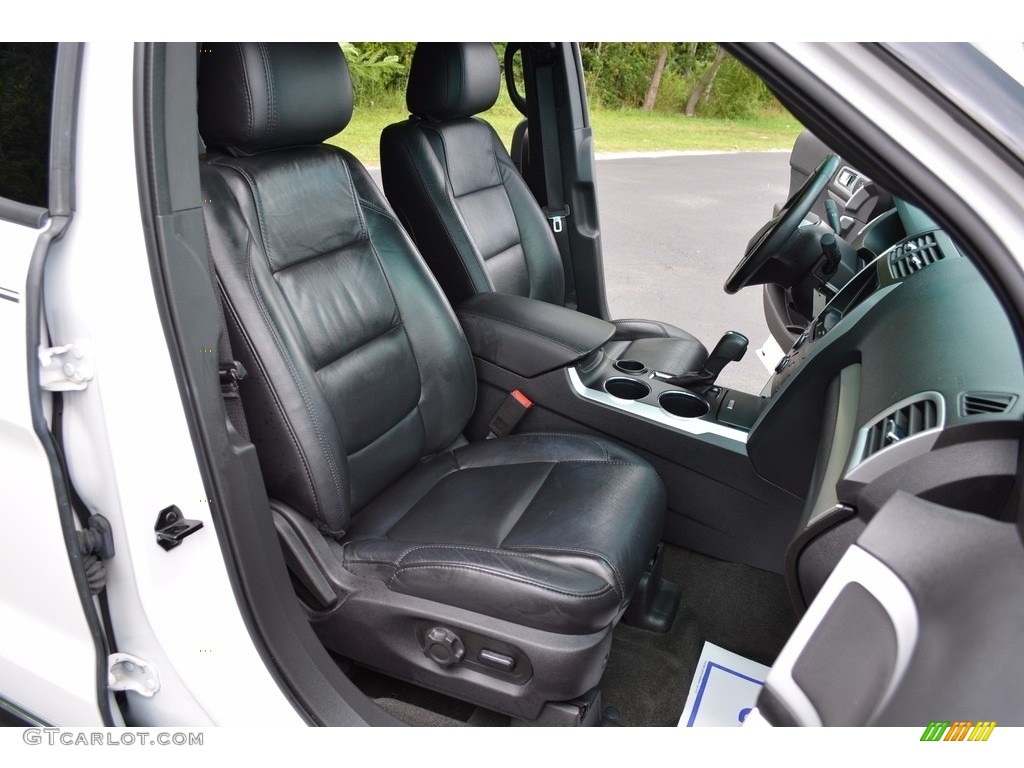 2014 Explorer XLT - White Platinum / Charcoal Black photo #35