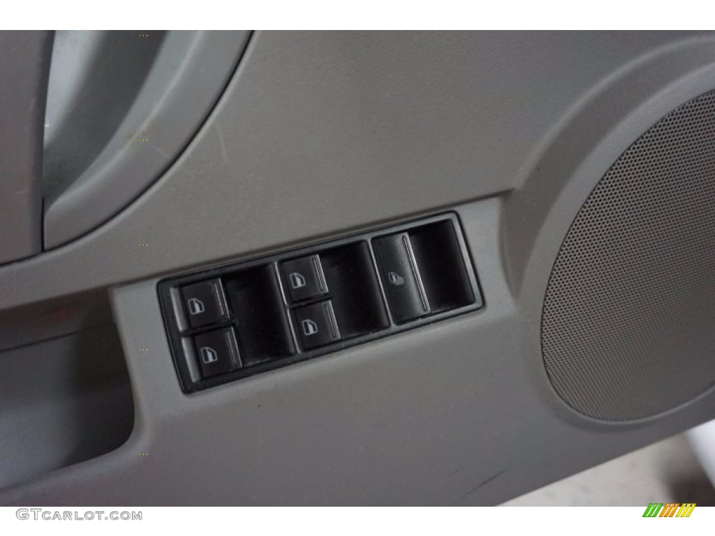 2004 New Beetle GLS Convertible - Reflex Silver Metallic / Black photo #13