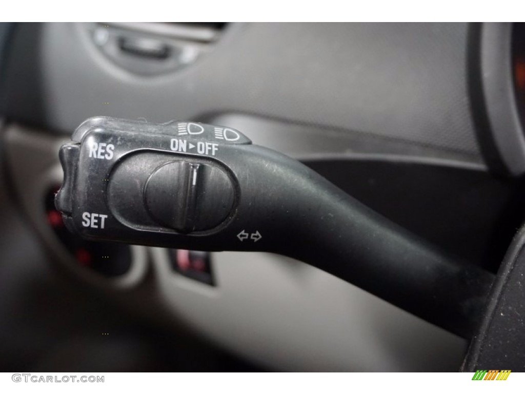 2004 New Beetle GLS Convertible - Reflex Silver Metallic / Black photo #25