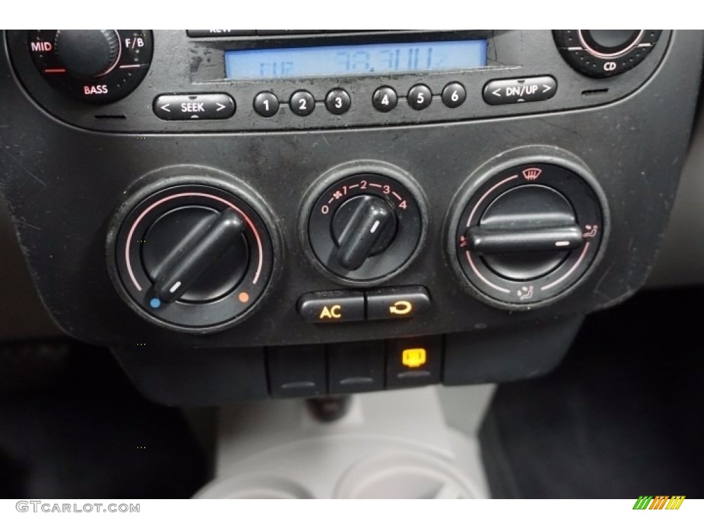 2004 New Beetle GLS Convertible - Reflex Silver Metallic / Black photo #32