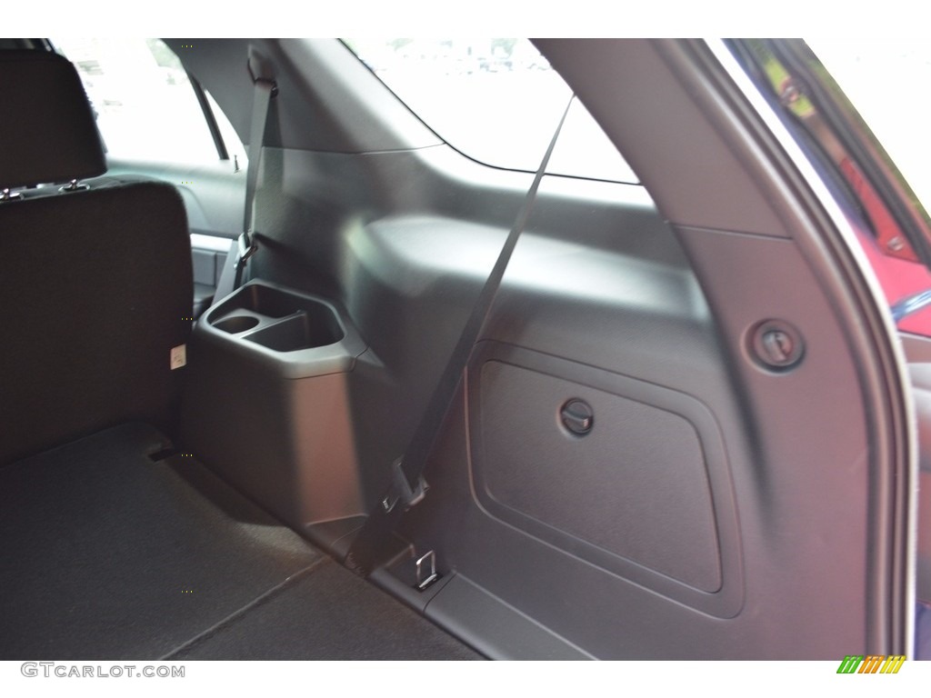 2017 Explorer XLT - Blue Jeans / Ebony Black photo #10