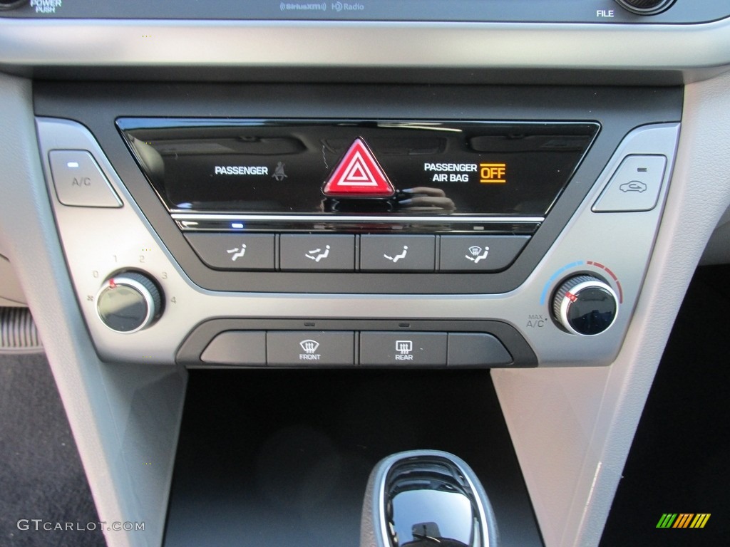 2017 Elantra SE - Gray / Gray photo #26