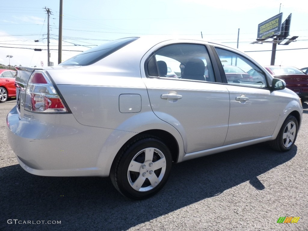 2009 Aveo LT Sedan - Cosmic Silver / Neutral photo #3