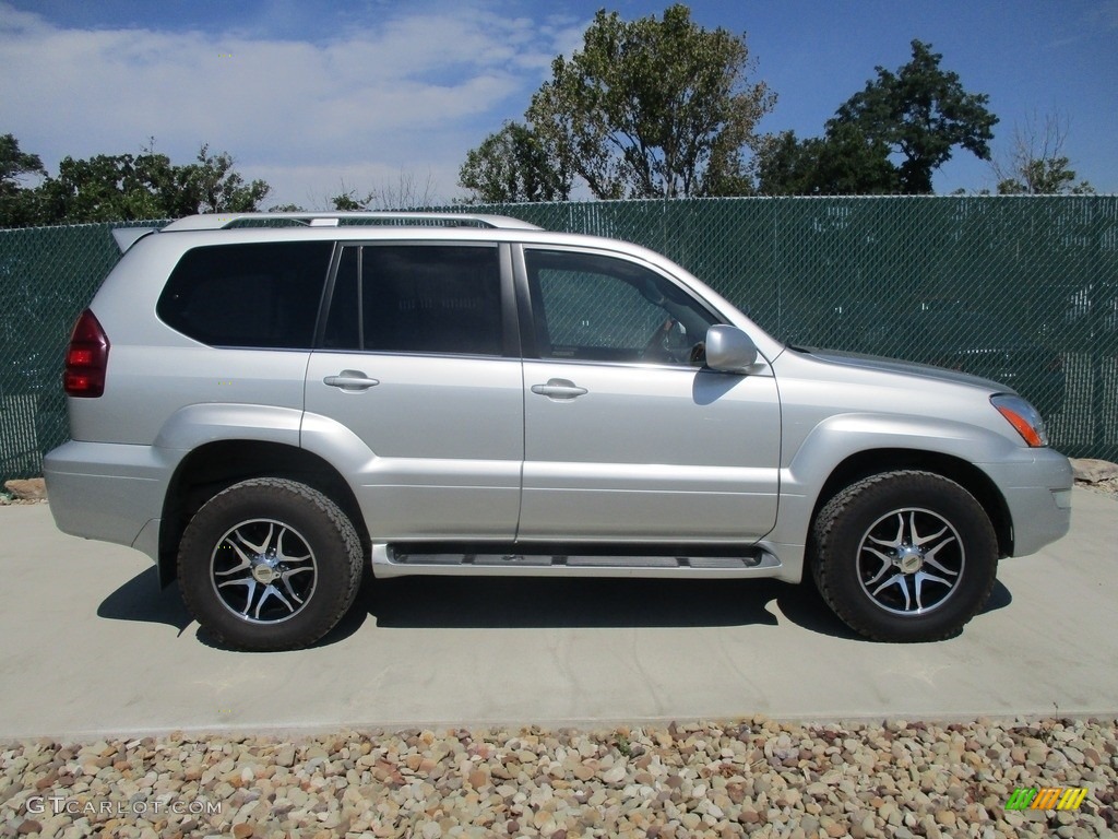 2004 GX 470 - Silver Pine Metallic / Dark Gray photo #2