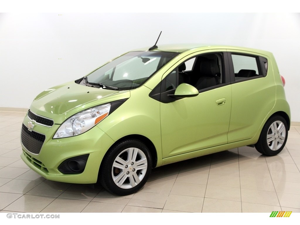 2014 Spark LS - Jalapeno / Silver/Green photo #3