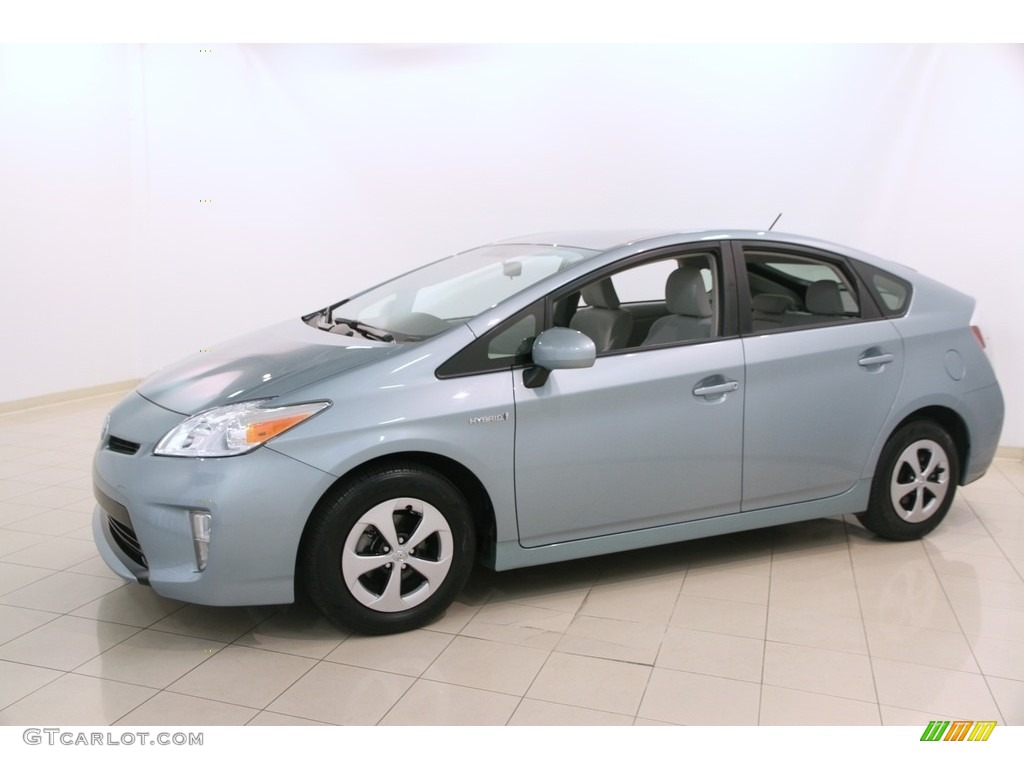 2014 Prius Two Hybrid - Sea Glass Pearl / Misty Gray photo #3