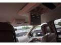 2016 Bright White Chrysler Town & Country Touring  photo #12
