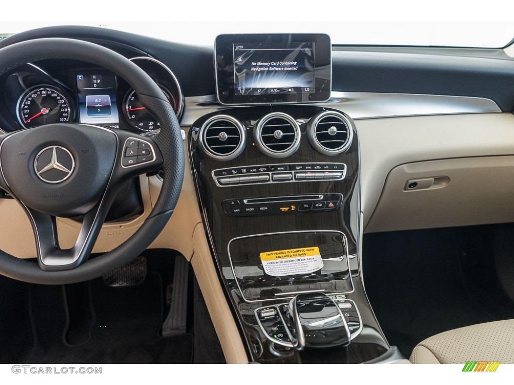 2017 Mercedes-Benz GLC 300 Controls Photo #115269889