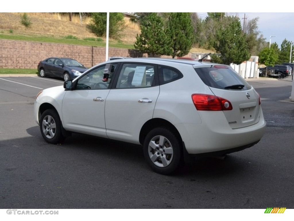 2010 Rogue S AWD - Phantom White / Black photo #4
