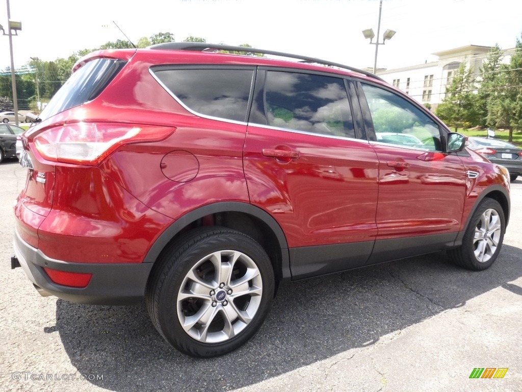 2013 Escape SEL 2.0L EcoBoost 4WD - Ruby Red Metallic / Charcoal Black photo #2