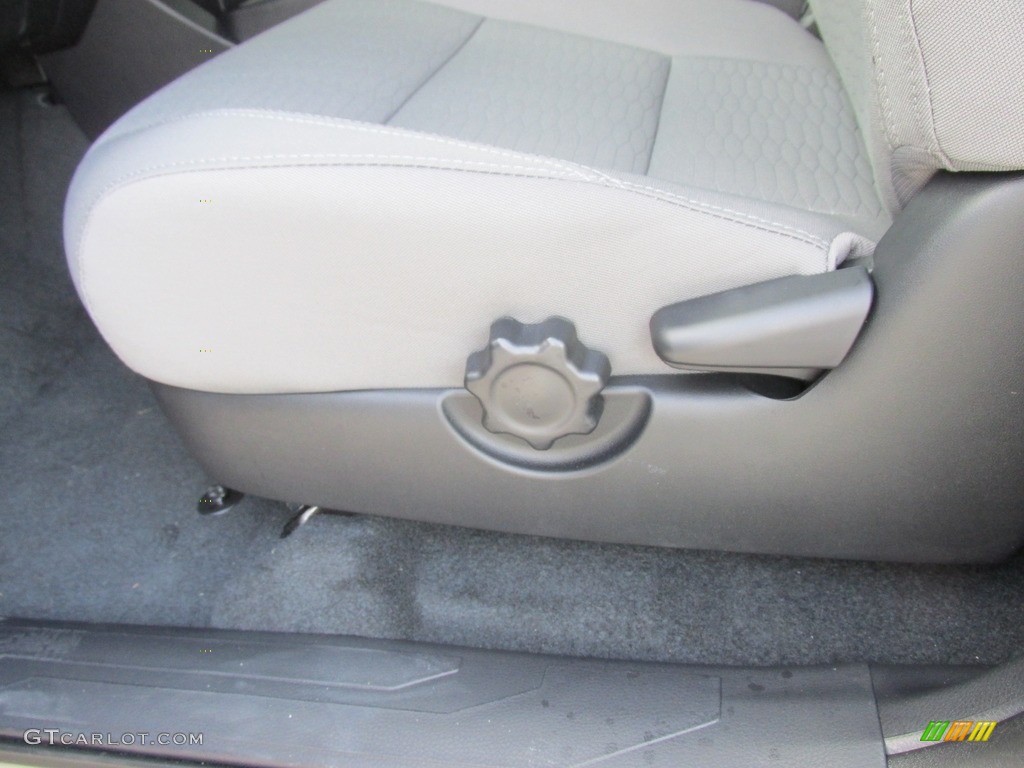 2017 Tacoma SR5 Double Cab 4x4 - Quicksand / Cement Gray photo #25