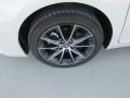 2017 Toyota Camry XSE Wheel and Tire Photo