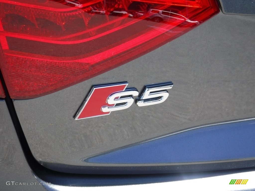 2017 Audi S5 3.0 TFSI quattro Cabriolet Marks and Logos Photos