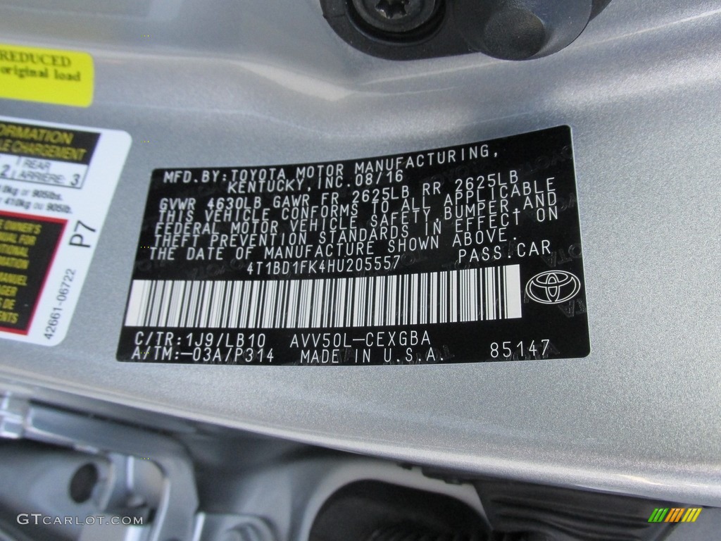 2017 Toyota Camry Hybrid XLE Color Code Photos