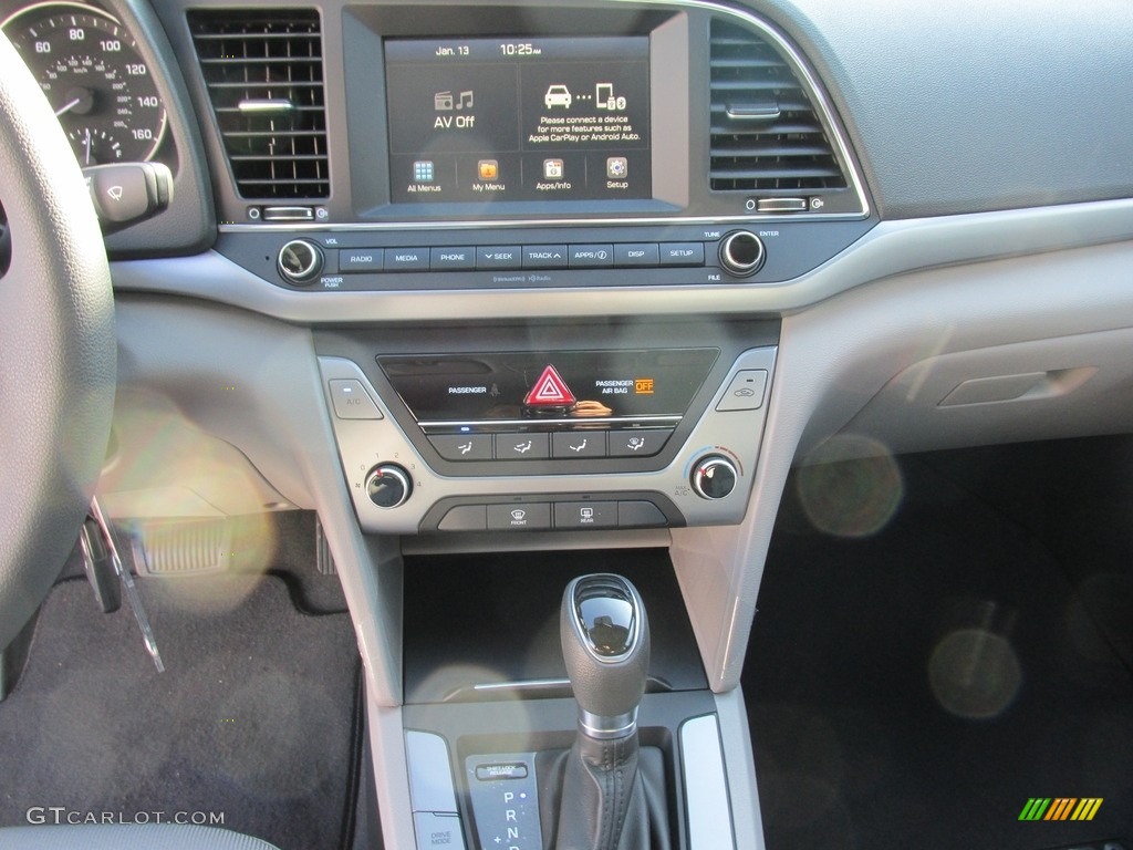 2017 Elantra SE - Silver / Gray photo #24