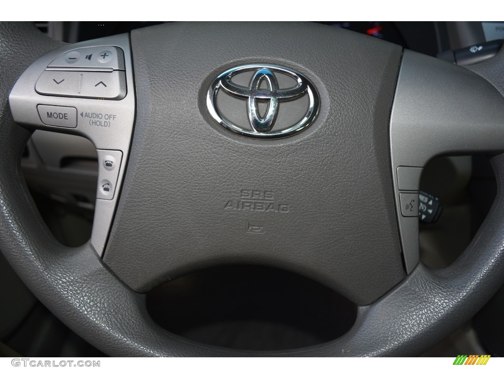 2011 Camry LE - Super White / Bisque photo #19