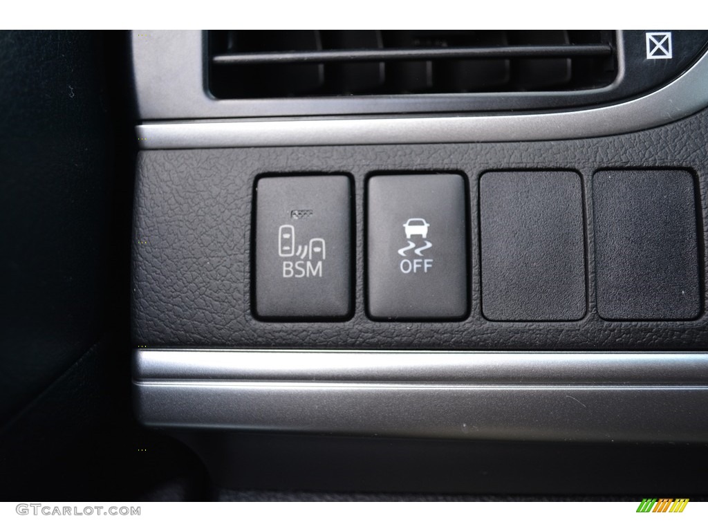 2014 Camry SE - Classic Silver Metallic / Black/Ash photo #26