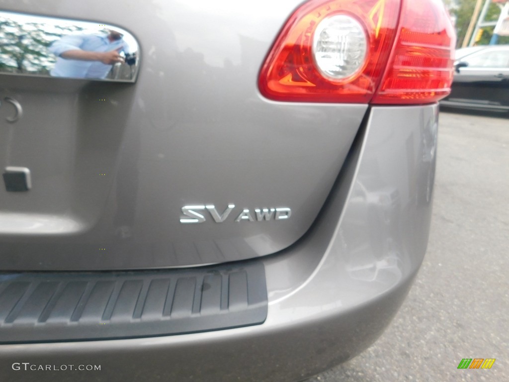 2013 Rogue SV AWD - Platinum Graphite / Black photo #7