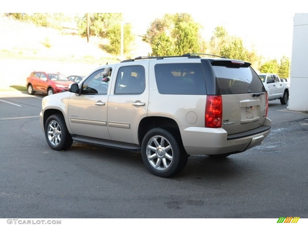 2011 Yukon SLT 4x4 - Gold Mist Metallic / Light Tan photo #4