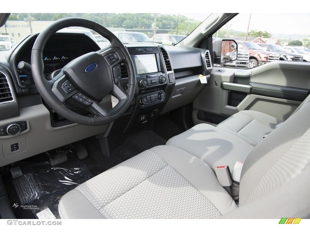 2016 F150 XLT SuperCab 4x4 - Ingot Silver / Medium Earth Gray photo #7