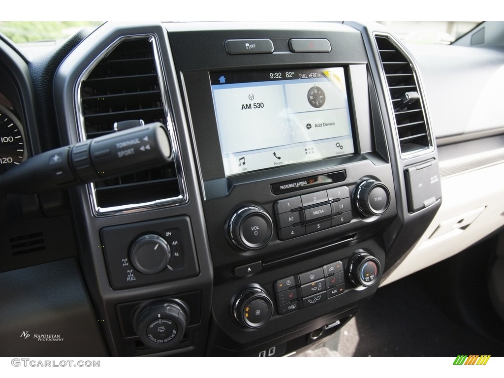 2016 F150 XLT SuperCab 4x4 - Ingot Silver / Medium Earth Gray photo #13