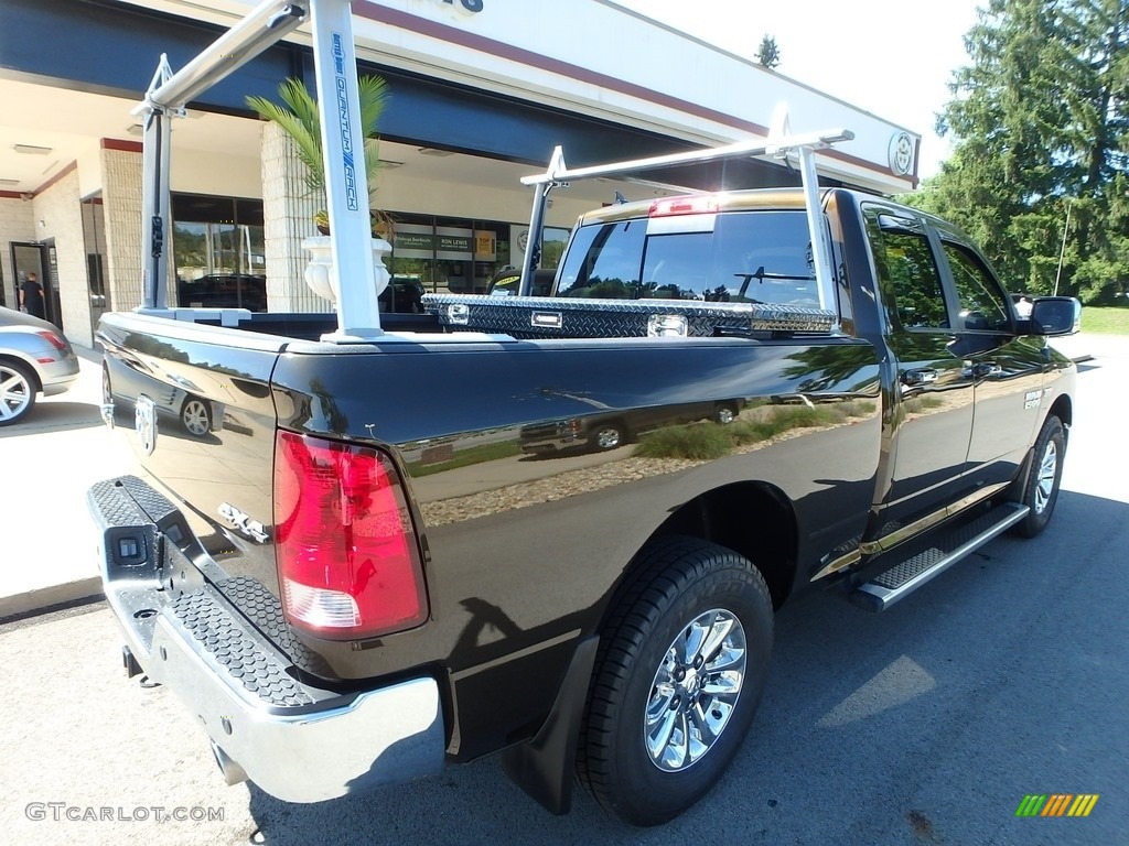 2013 1500 SLT Quad Cab 4x4 - Western Brown Pearl / Canyon Brown/Light Frost Beige photo #2