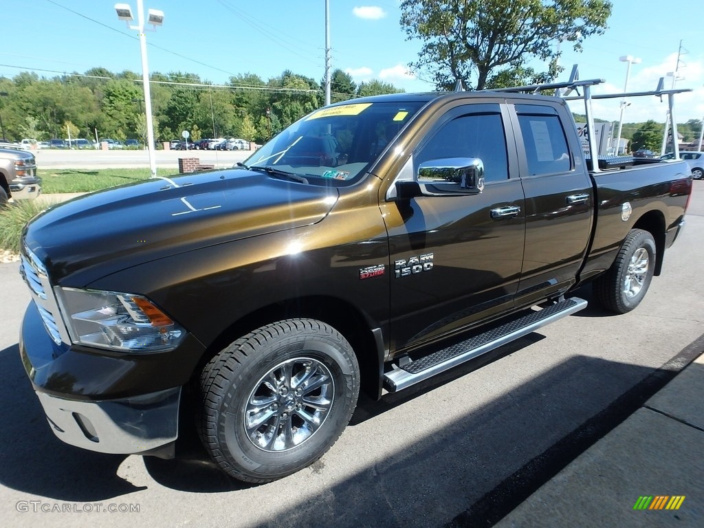2013 1500 SLT Quad Cab 4x4 - Western Brown Pearl / Canyon Brown/Light Frost Beige photo #6