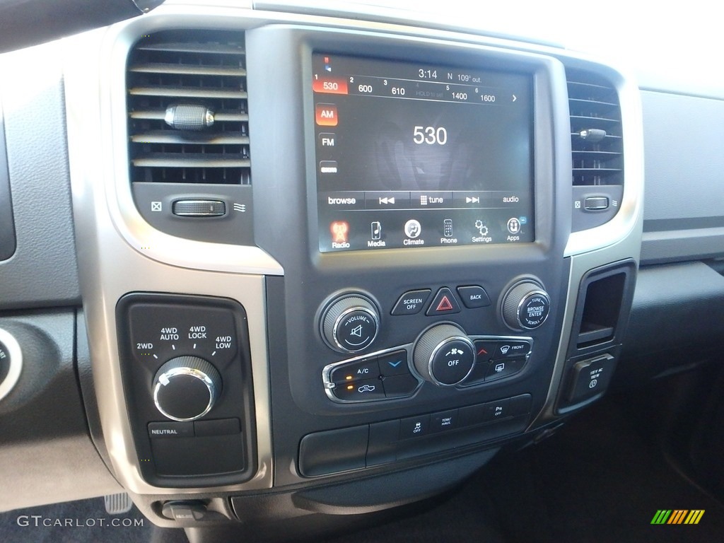 2013 1500 SLT Quad Cab 4x4 - Western Brown Pearl / Canyon Brown/Light Frost Beige photo #17