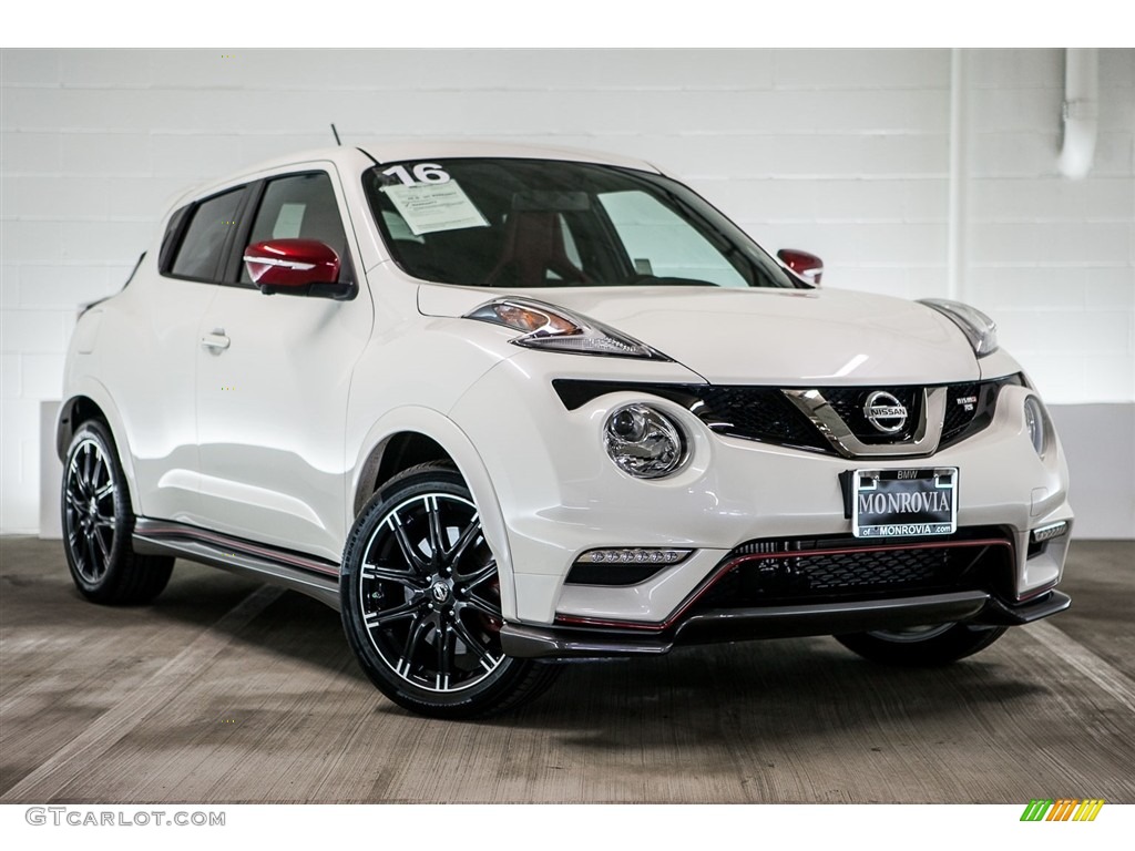 2016 Juke NISMO RS AWD - Pearl White / NISMO Black/Red photo #12