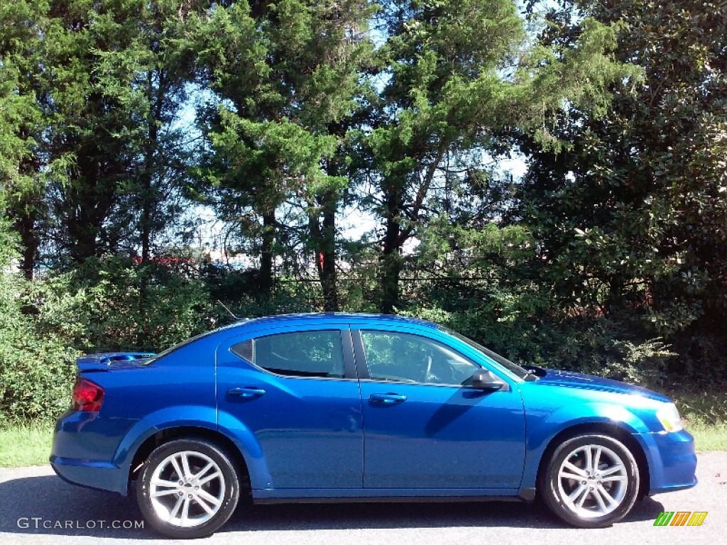 2012 Avenger SE V6 - Blue Streak Pearl / Black/Light Frost Beige photo #5
