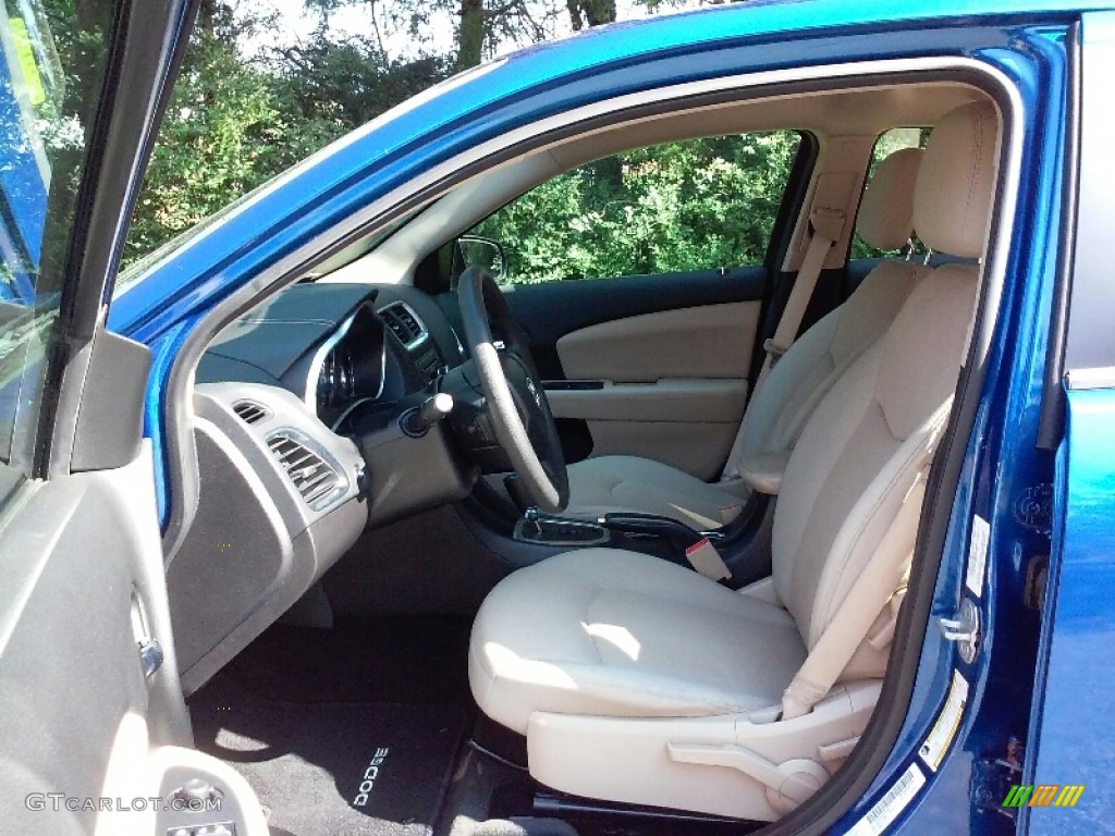2012 Avenger SE V6 - Blue Streak Pearl / Black/Light Frost Beige photo #9