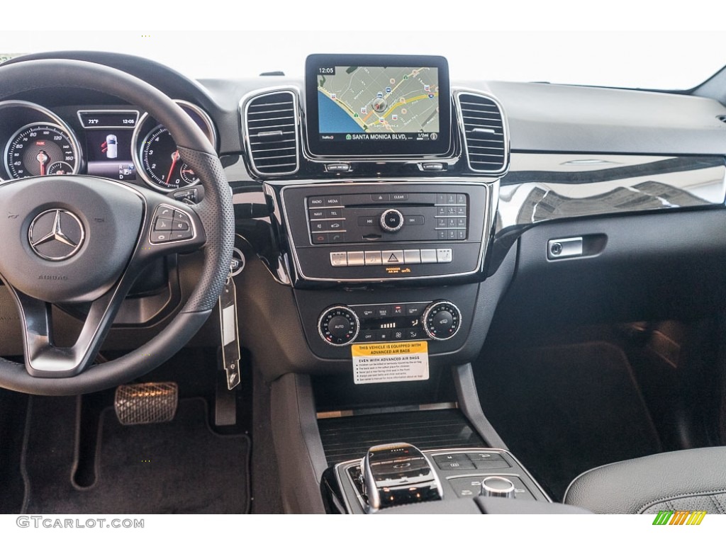 2017 Mercedes-Benz GLE 350 4Matic Black Dashboard Photo #115315742