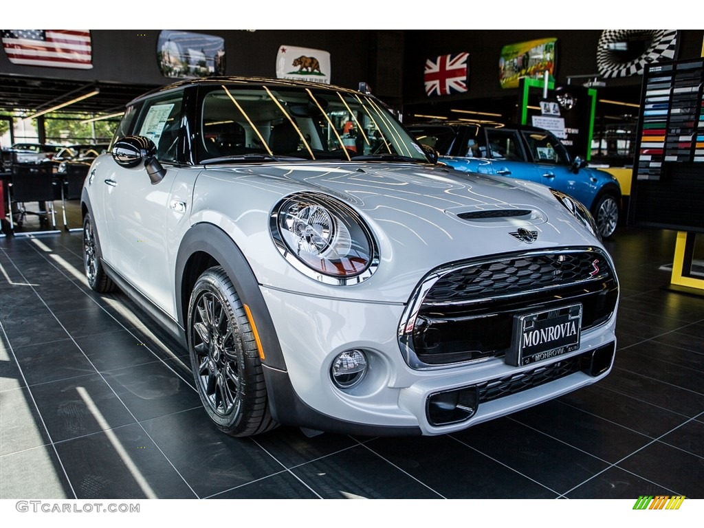 2017 Hardtop Cooper S 2 Door - White Silver Metallic / Carbon Black photo #12