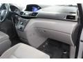 2015 Alabaster Silver Metallic Honda Odyssey LX  photo #31