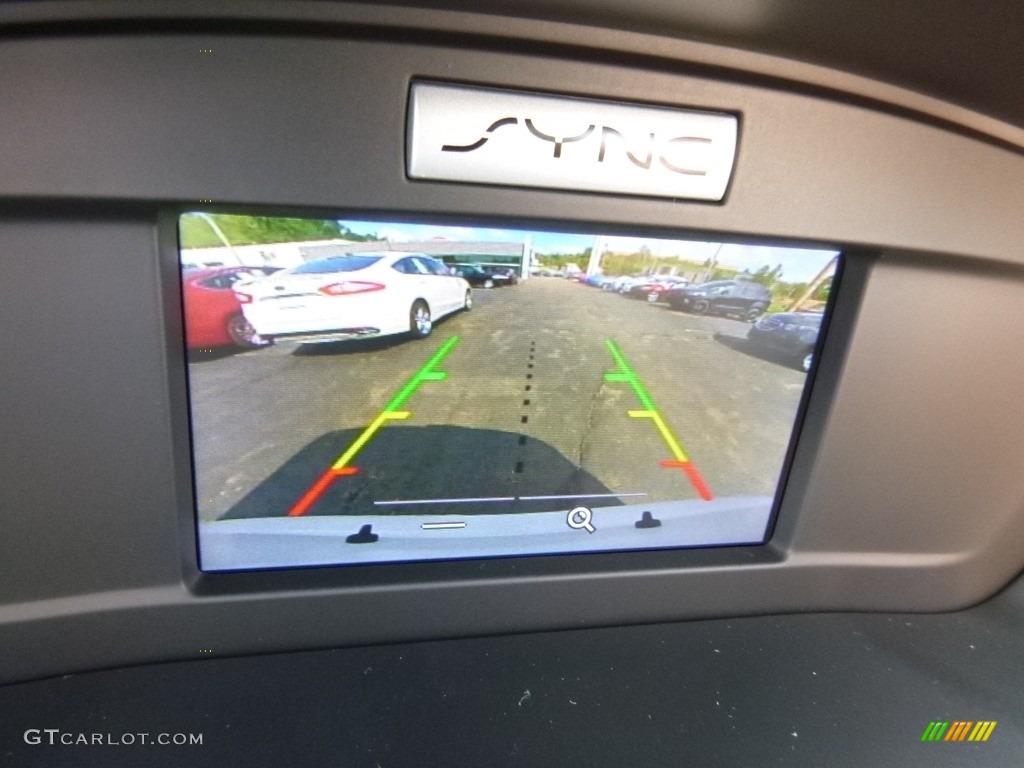 2017 Escape SE 4WD - Oxford White / Charcoal Black photo #14