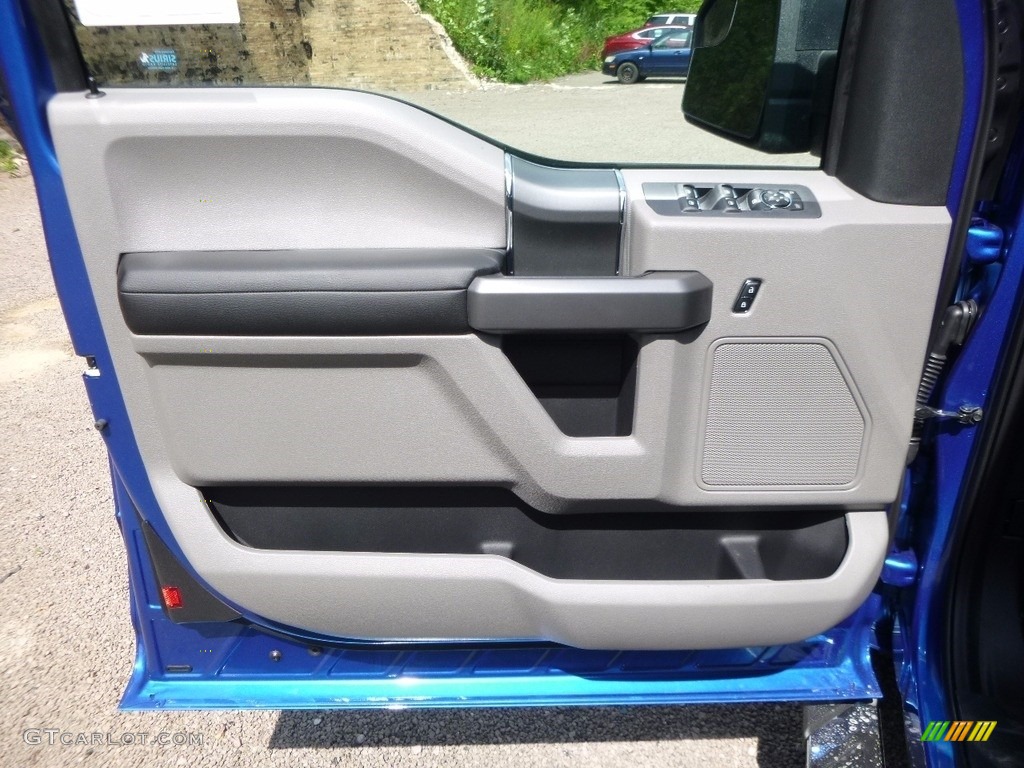 2016 F150 XLT SuperCab 4x4 - Blue Flame / Medium Earth Gray photo #13