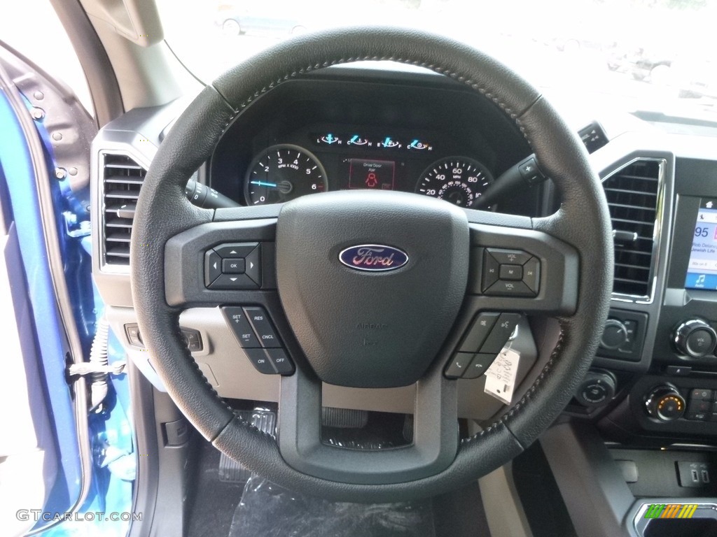 2016 F150 XLT SuperCab 4x4 - Blue Flame / Medium Earth Gray photo #16